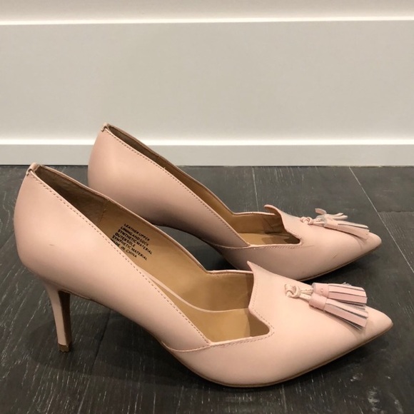 Banana Republic heels - Picture 3 of 6